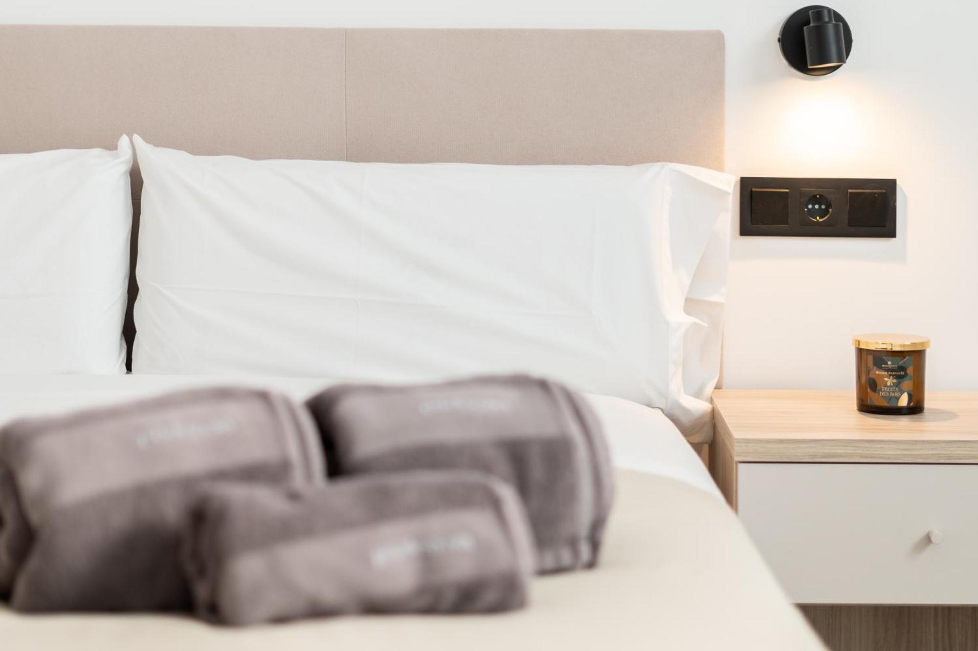 Suite Deluxe Valencia - Ciudad De Las Artes Kültér fotó