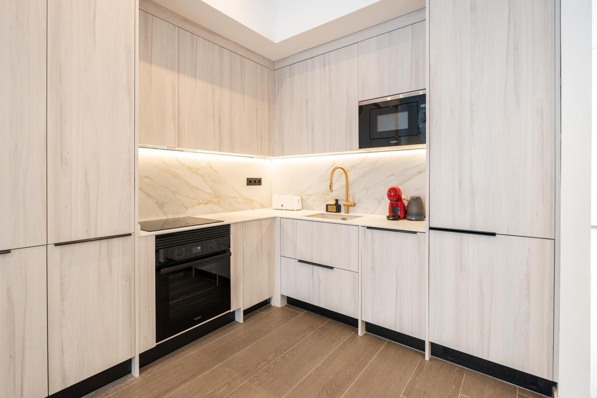 Suite Deluxe Valencia - Ciudad De Las Artes Kültér fotó